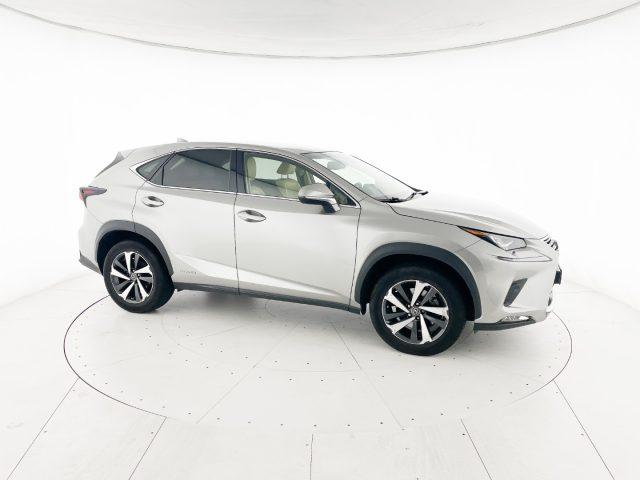 LEXUS NX 300 Hybrid 4WD Luxury