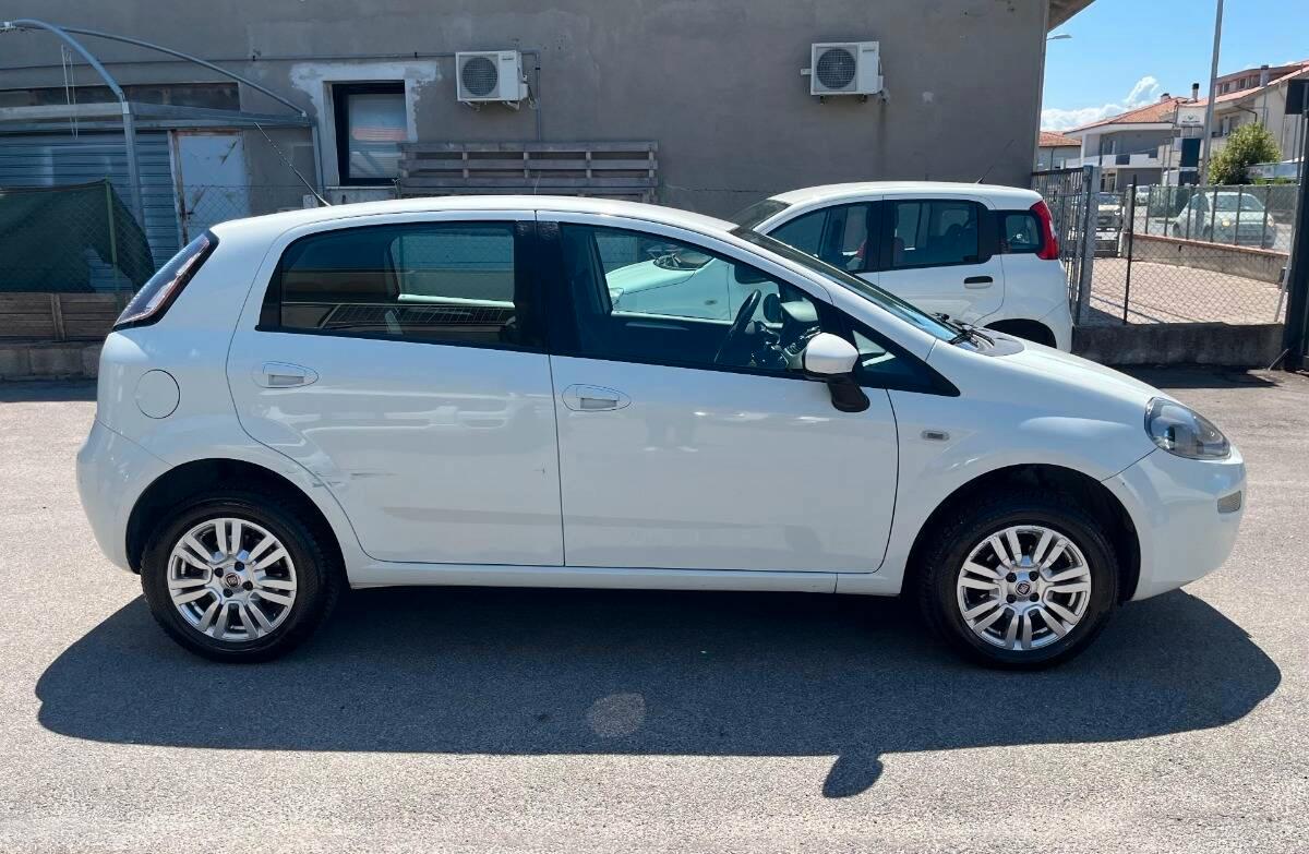 Fiat Punto 3 Porte Punto 1.4 natural power Street 70cv 3p E6