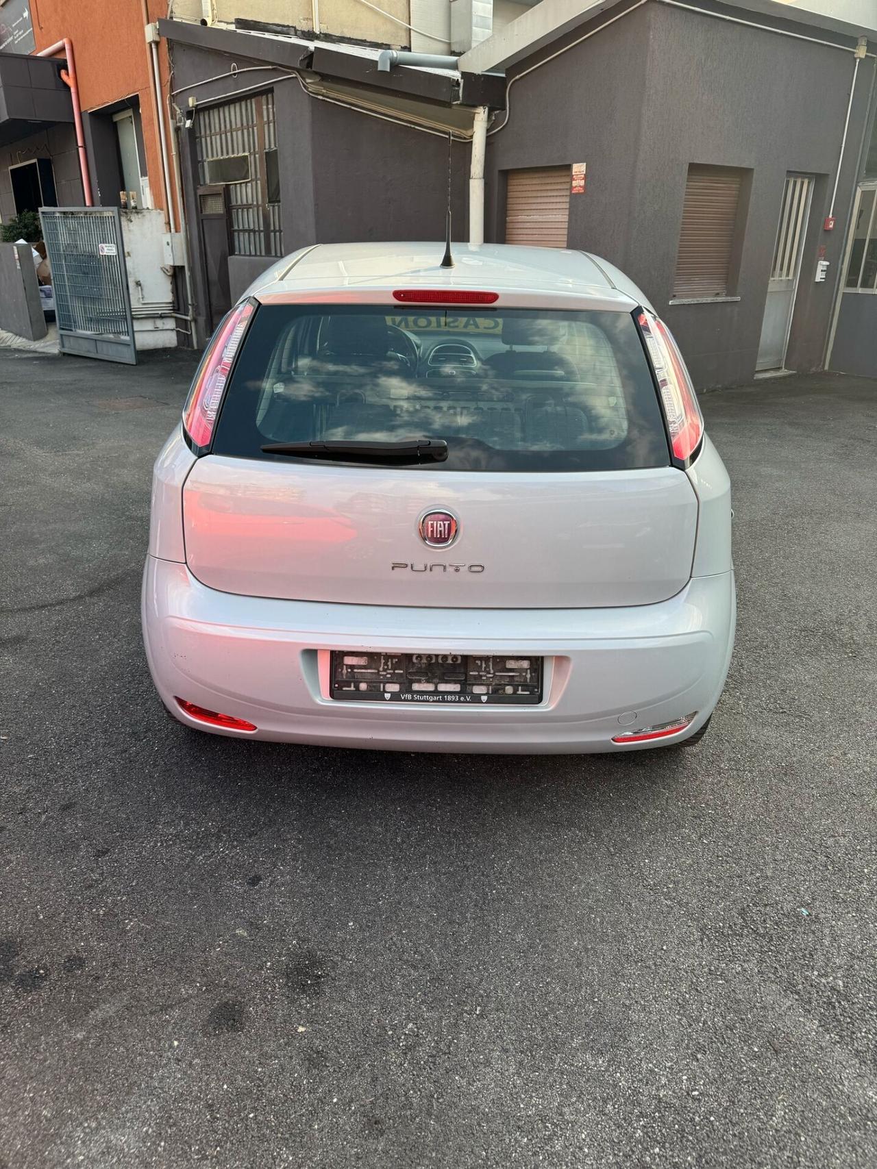 Fiat punto benzina neo patentati