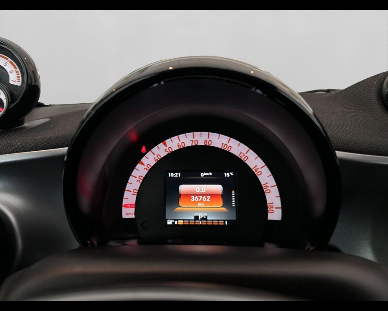SMART SMART FORTWO 2019 BENZINA - FORTWO 0.9 TURBO PRIME CABRIO TWINNAMIC MY19