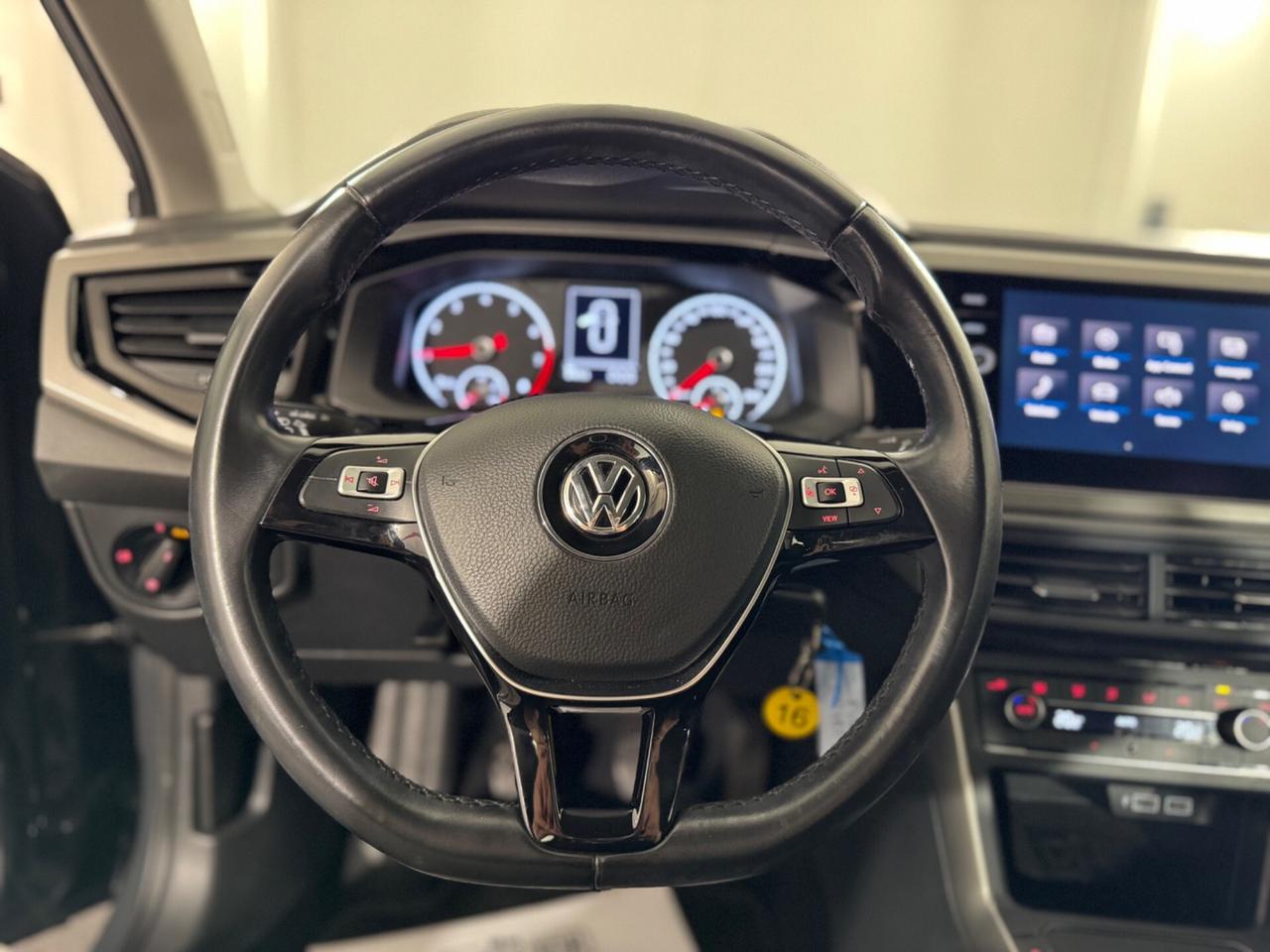 Volkswagen Polo BLUEMOTION TECHNOLOGY, SENSORI ANT & POS, RICARICA WIRELESS, APLLECARPLAY ANDROI