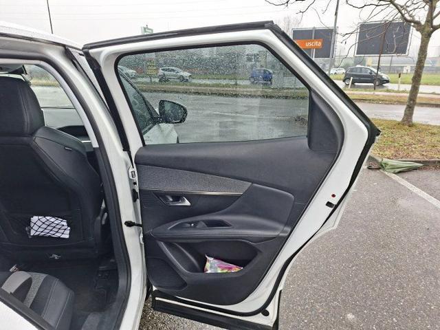 PEUGEOT 3008 PureTech Turbo 130 S&S EAT8 Allure