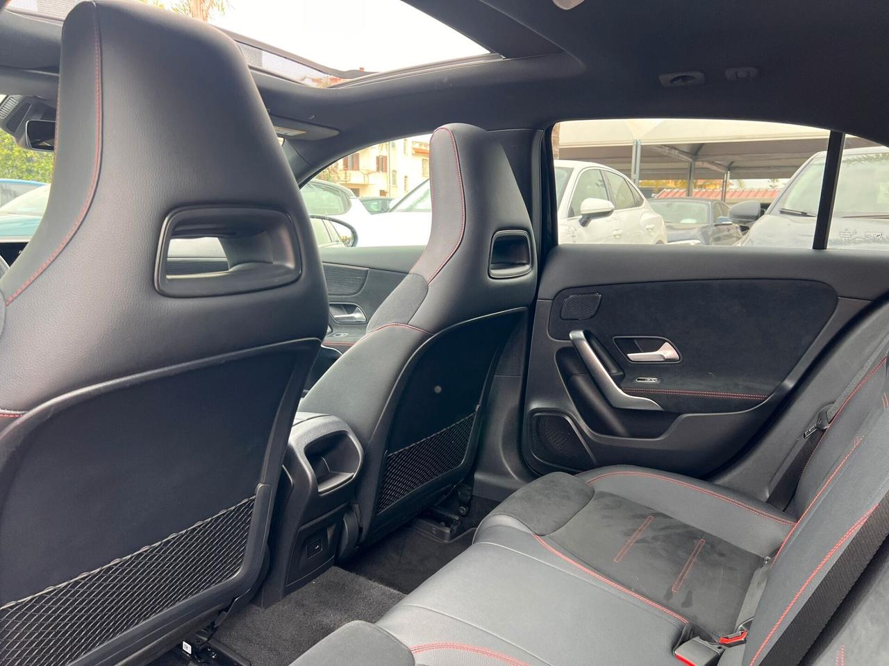 Mercedes-benz A 35 AMG 4MATIC