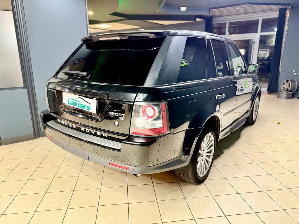 Land Rover Range Rover Sport 3.0 tdV6 HSE auto