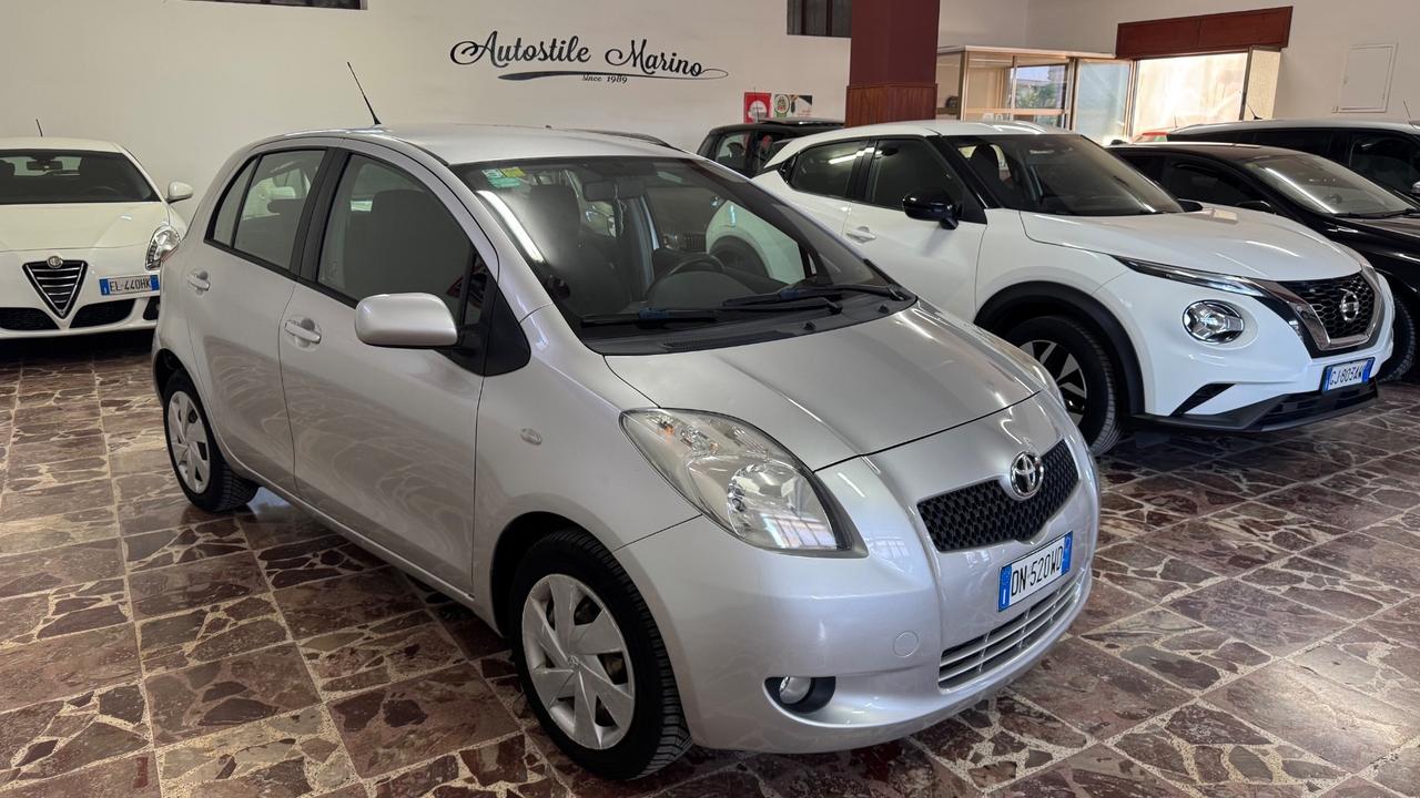 Toyota Yaris 1.3 5 porte M-MT -98.000 km