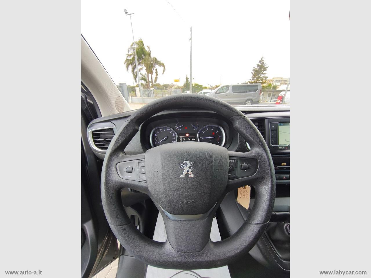 PEUGEOT Traveller BlueHDi 115 S&S Compact Allure