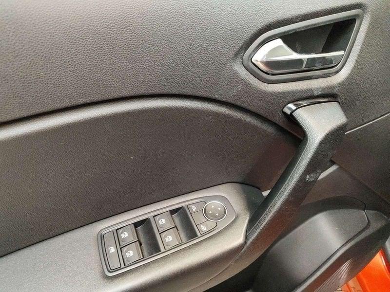 Renault Captur 1.6 E-Tech hybrid Business 145cv auto