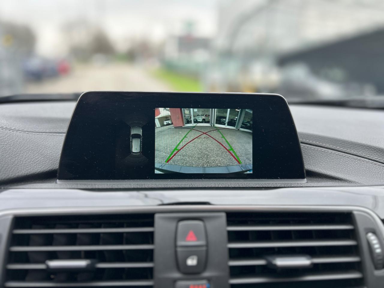 BMW Serie 3 Touring 318d Touring Luxury auto