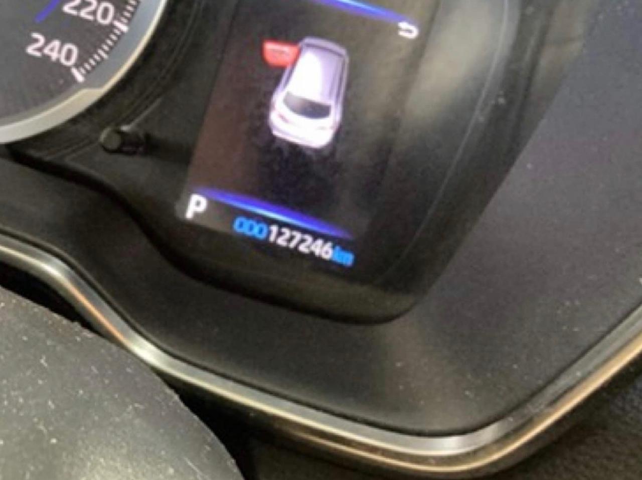 Toyota Corolla Touring Sports 1.8 Hybrid Business Tech