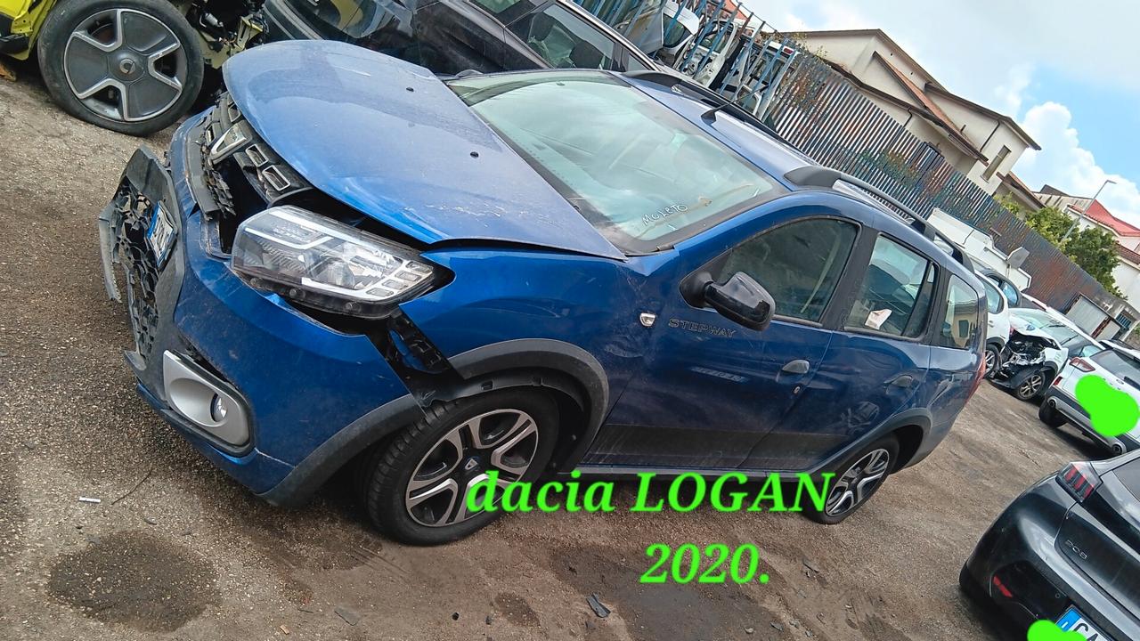 Dacia Logan stepway incidentata sinistrata mondialcars