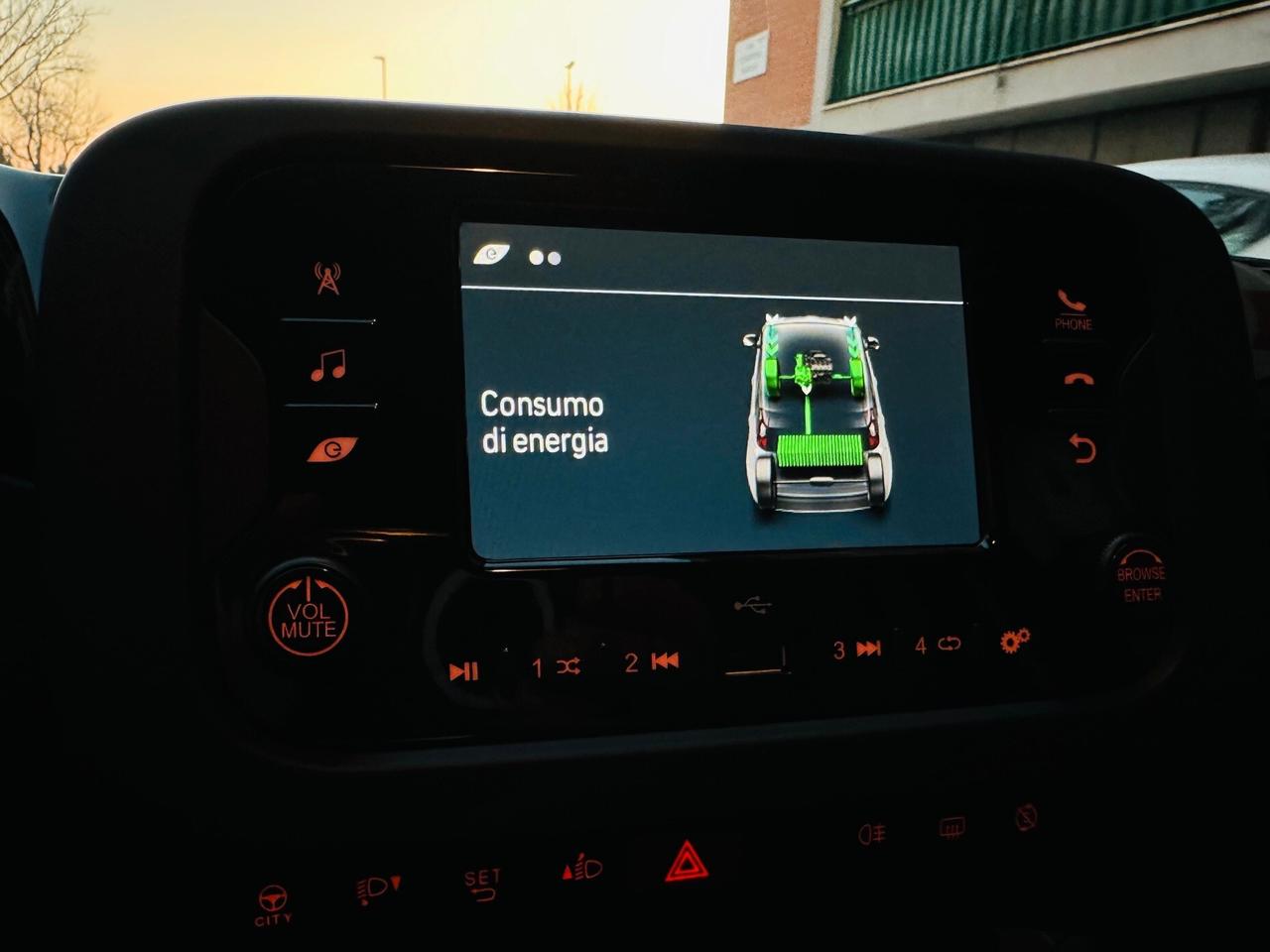 FIAT NEW PANDA 1.0 MILD HYBRID NEOPATENTATI