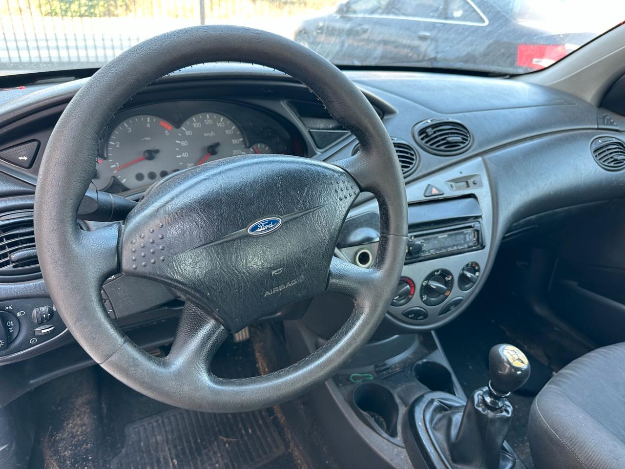 Ford Focus 1.8 TDDi cat 5p. Ambiente