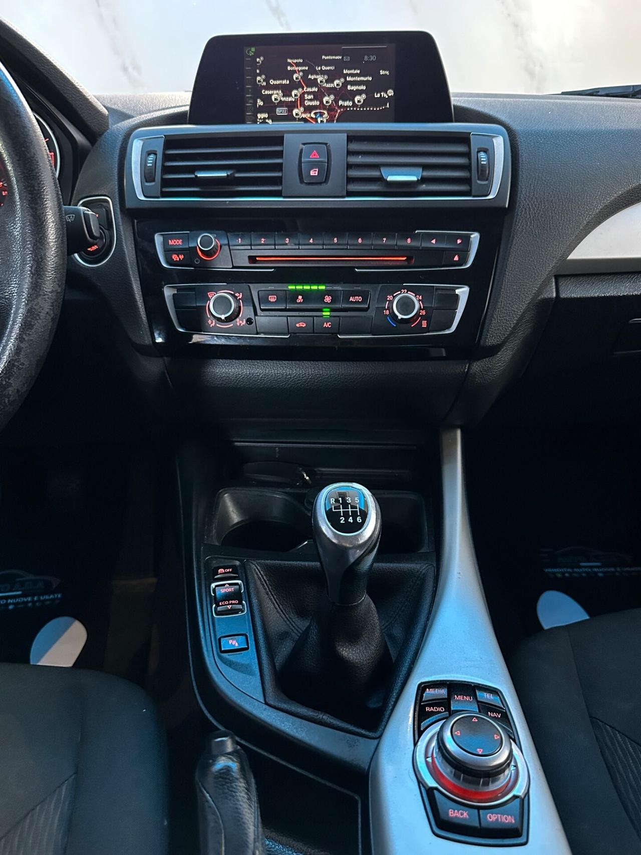 Bmw 116 116d 5p. Urban