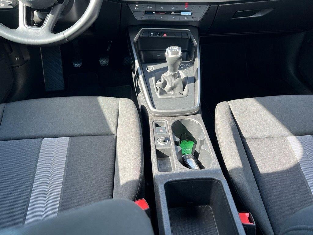 Audi A3 Sedan 30 TDI Business