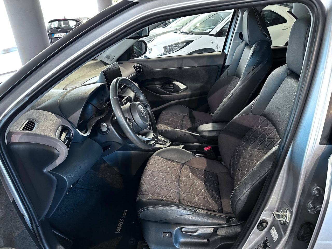 Toyota Yaris Cross 1.5 Hybrid 5p. E-CVT Lounge