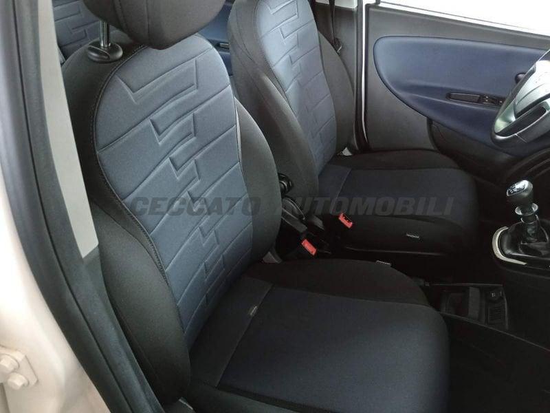Lancia Ypsilon Ypsilon 1.0 firefly hybrid Platino s&s 70cv