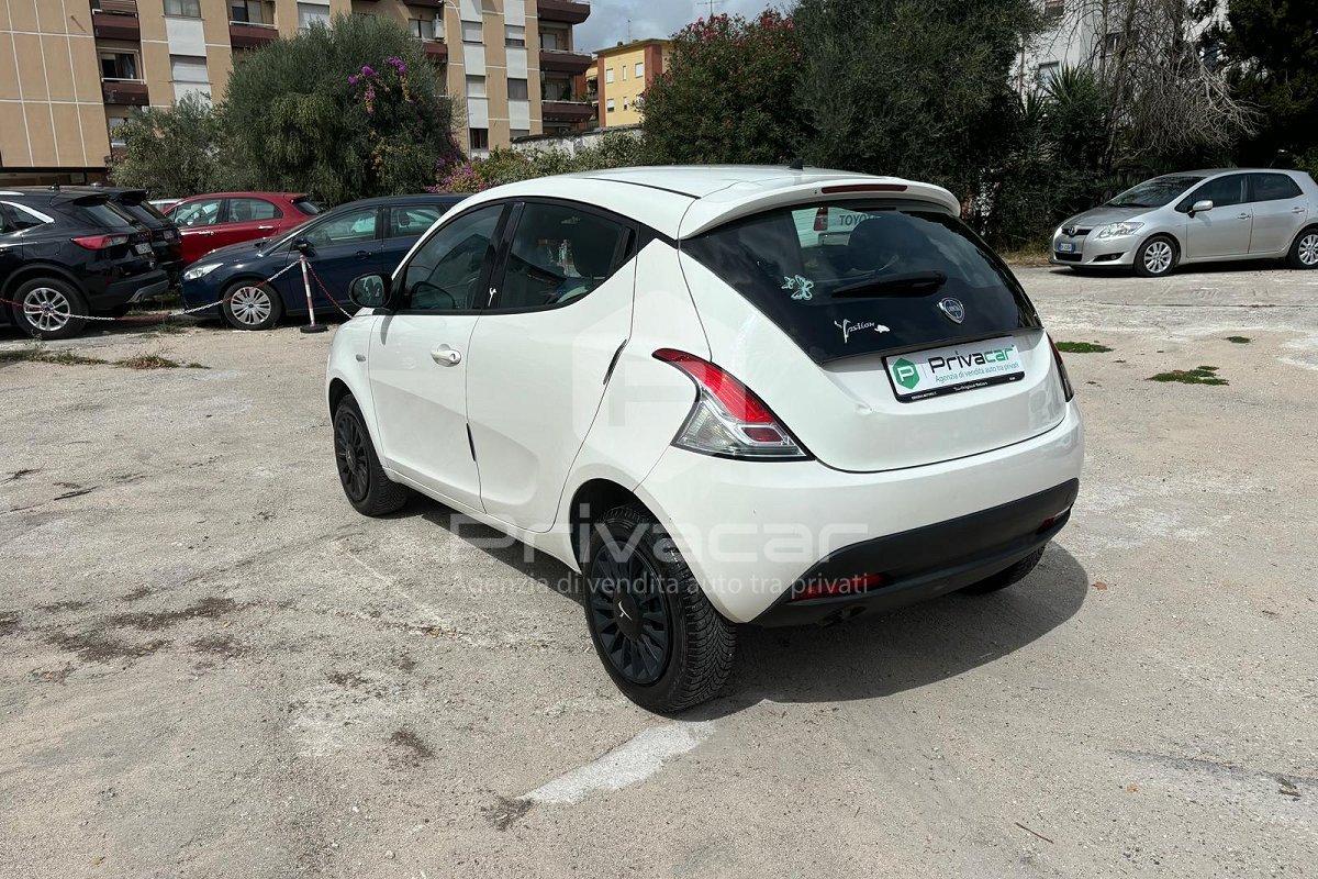 LANCIA Ypsilon 0.9 TwinAir 85 CV 5 porte Metano Ecochic Elefantino