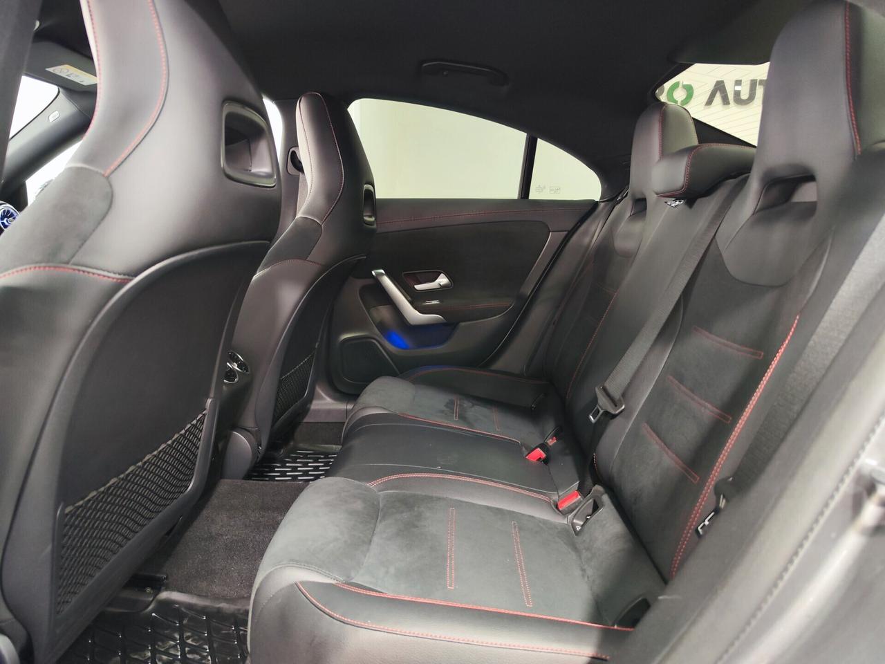Mercedes-benz CLA 200 d Premium Unico Proprietario Led