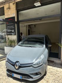 Renault Clio dCi 8V 75 CV 5 porte Moschino Life