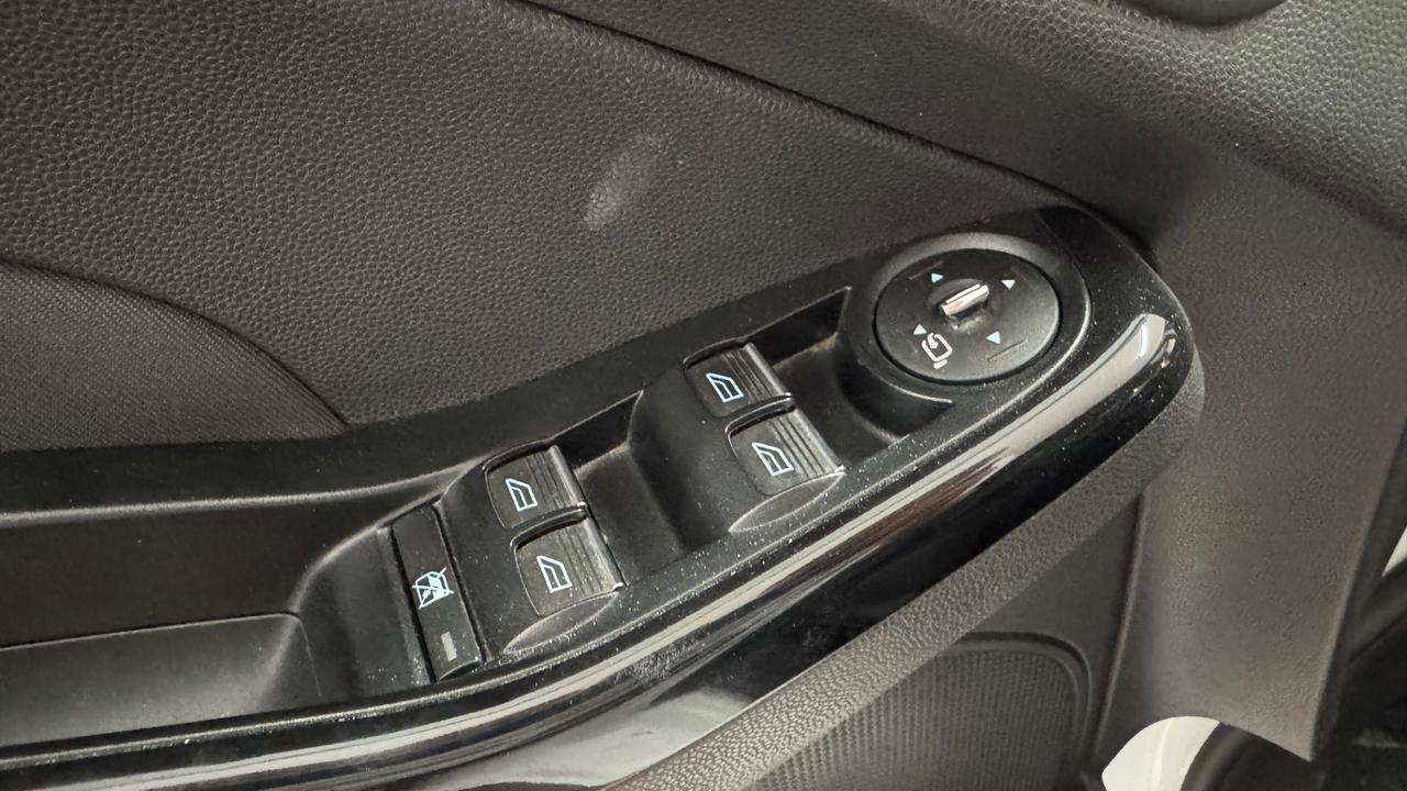Ford Fiesta 1.4 5p. Bz.- GPL Titanium-2014