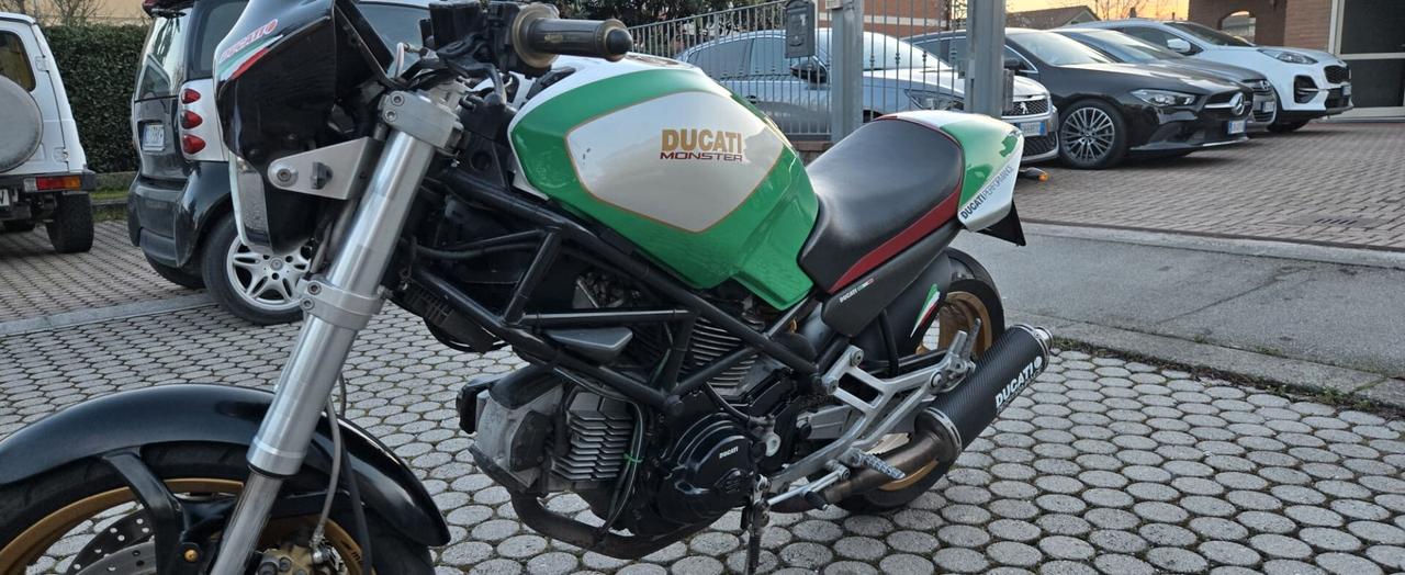 Ducati Monster 600 Allestimento 900