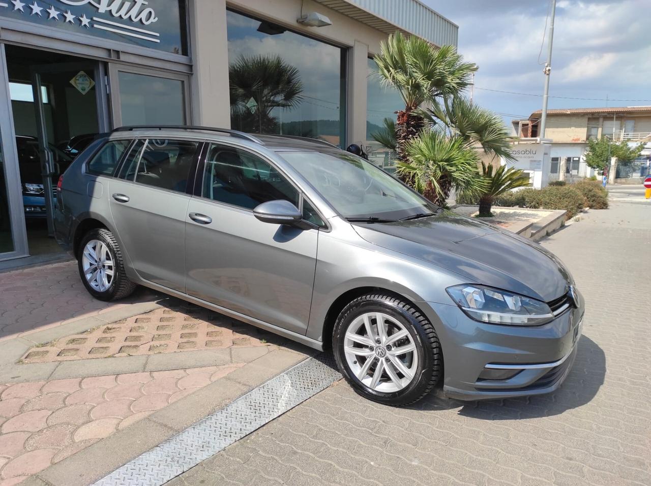 Volkswagen Golf Variant 1.6 TDI 115 CV Business BlueMotion Technology