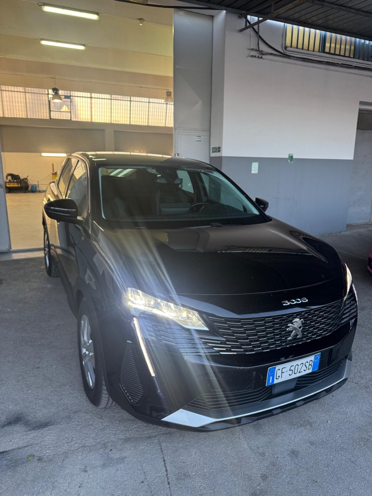 Peugeot 3008 BlueHDi 130 S&S EAT8 Allure