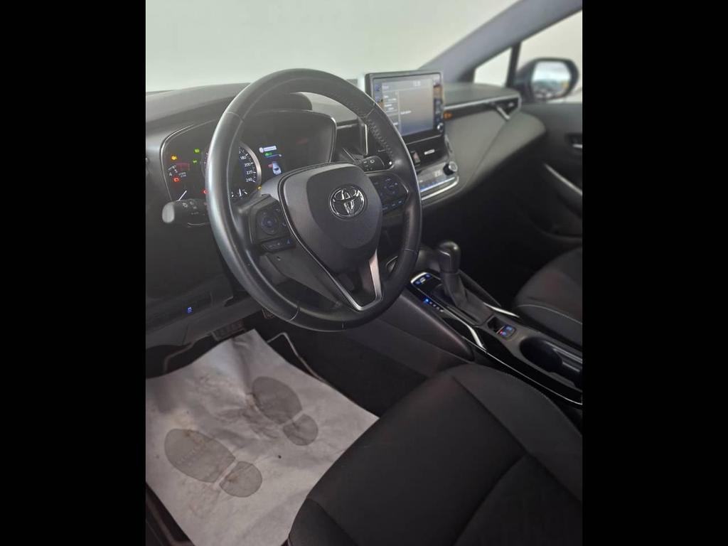 Toyota Corolla 1.8 Hybrid Active CVT