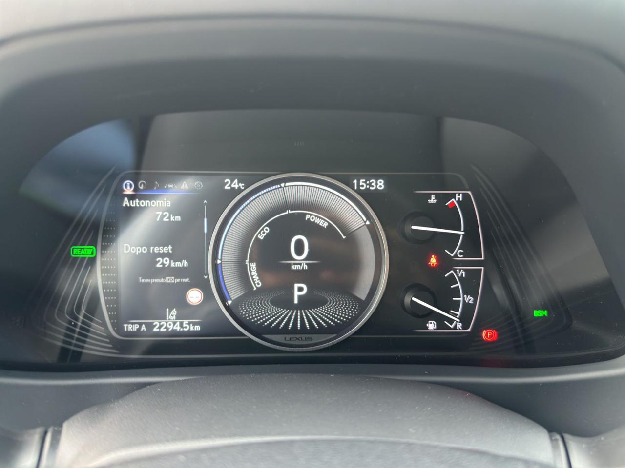 Lexus UX 250h 2.0 Midnight 2wd cvt