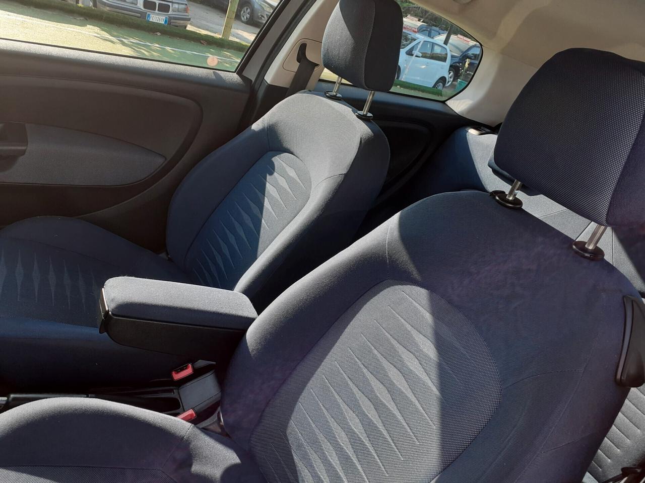 Fiat Grande Punto 2010 1.4 metano 3p