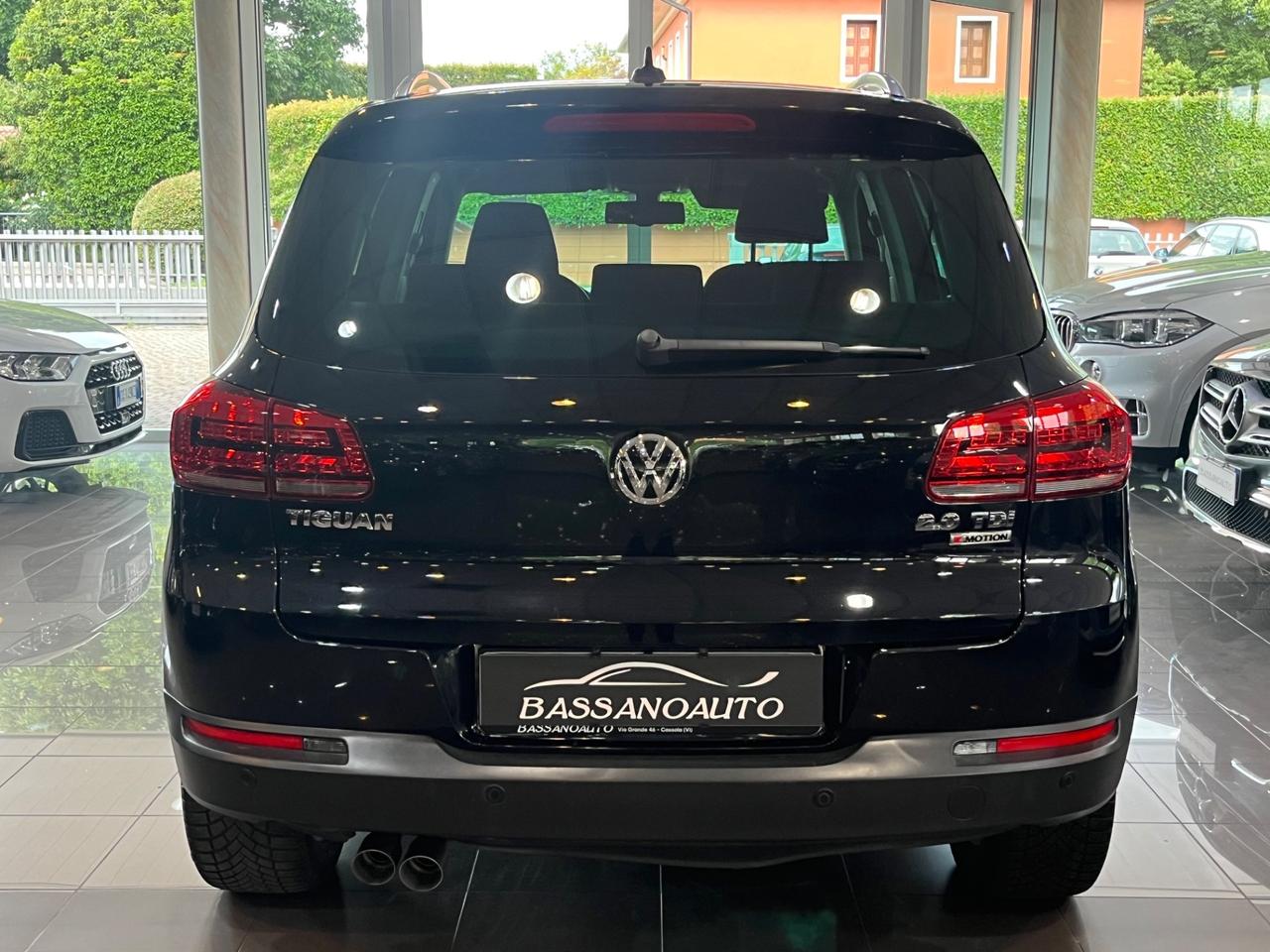 Volkswagen Tiguan AUTOMATICO 4X4 !!