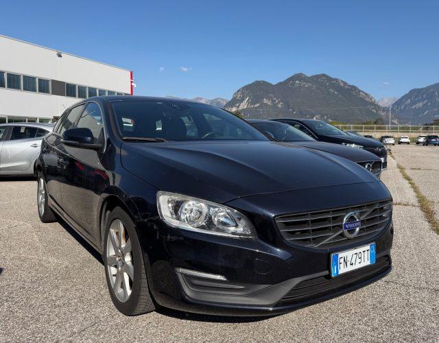 VOLVO V60 D3 Geartronic Business