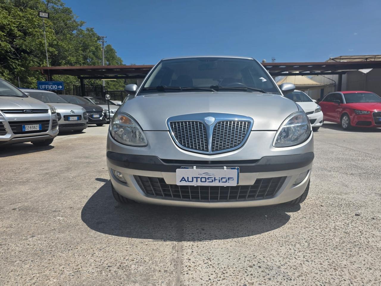 Lancia Ypsilon 1.2 Oro