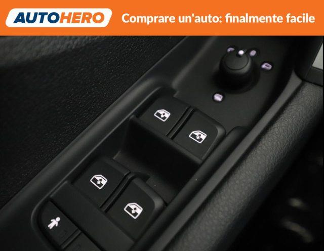 AUDI Q2 35 TFSI Business Advanced