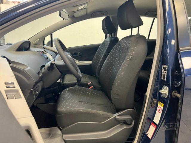 TOYOTA Yaris 1.0 5p. *OCCASIONE*SPECCHIETTI ELETTRICI*