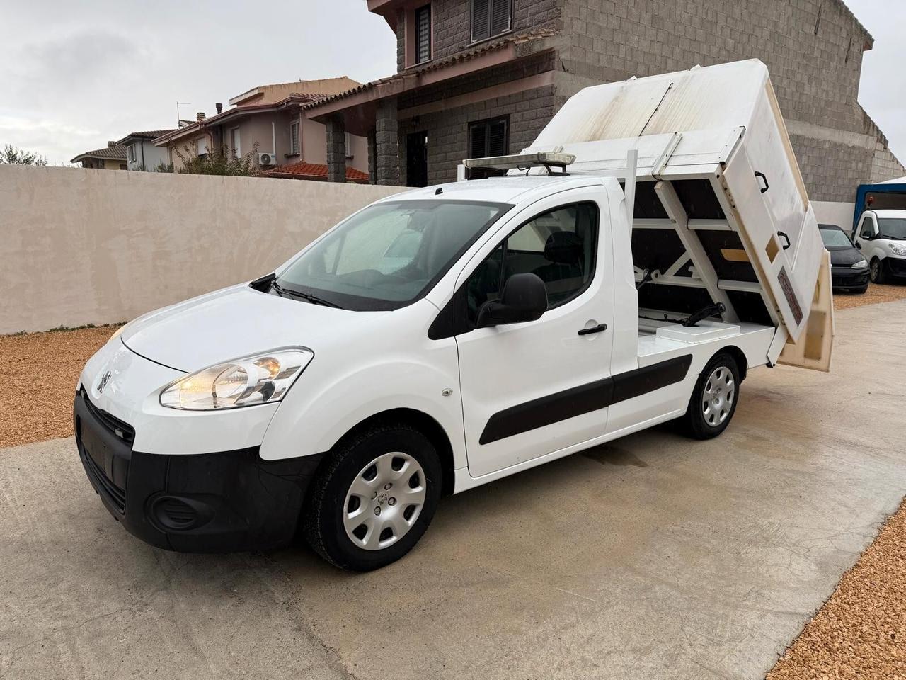 Fiat Doblò Doblo Peugeot Partner Ribaltabile!