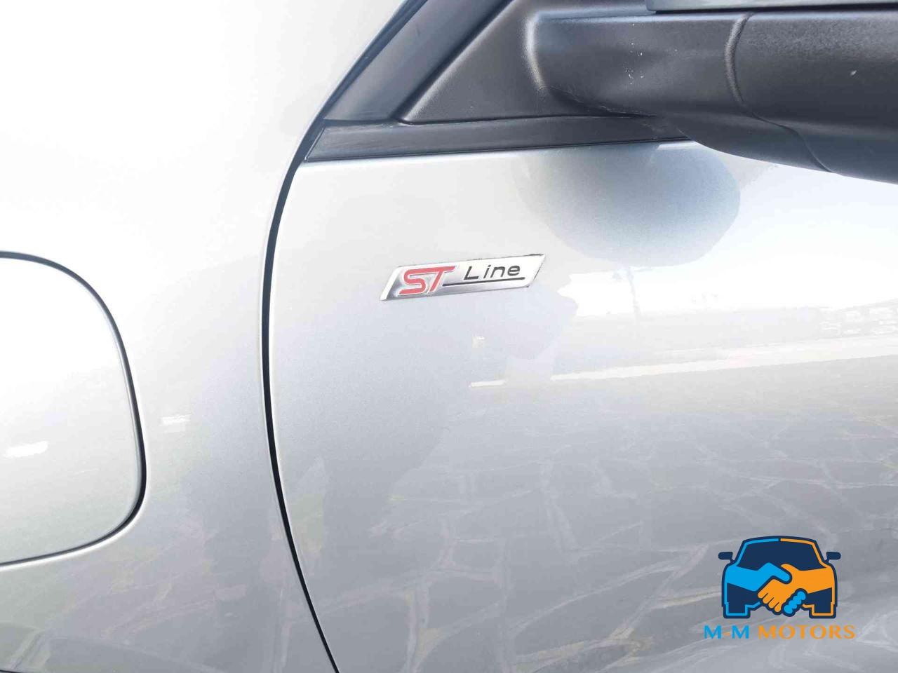 Ford Kuga 2.5 Full Hybrid 190 CV CVT 2WD ST-Line