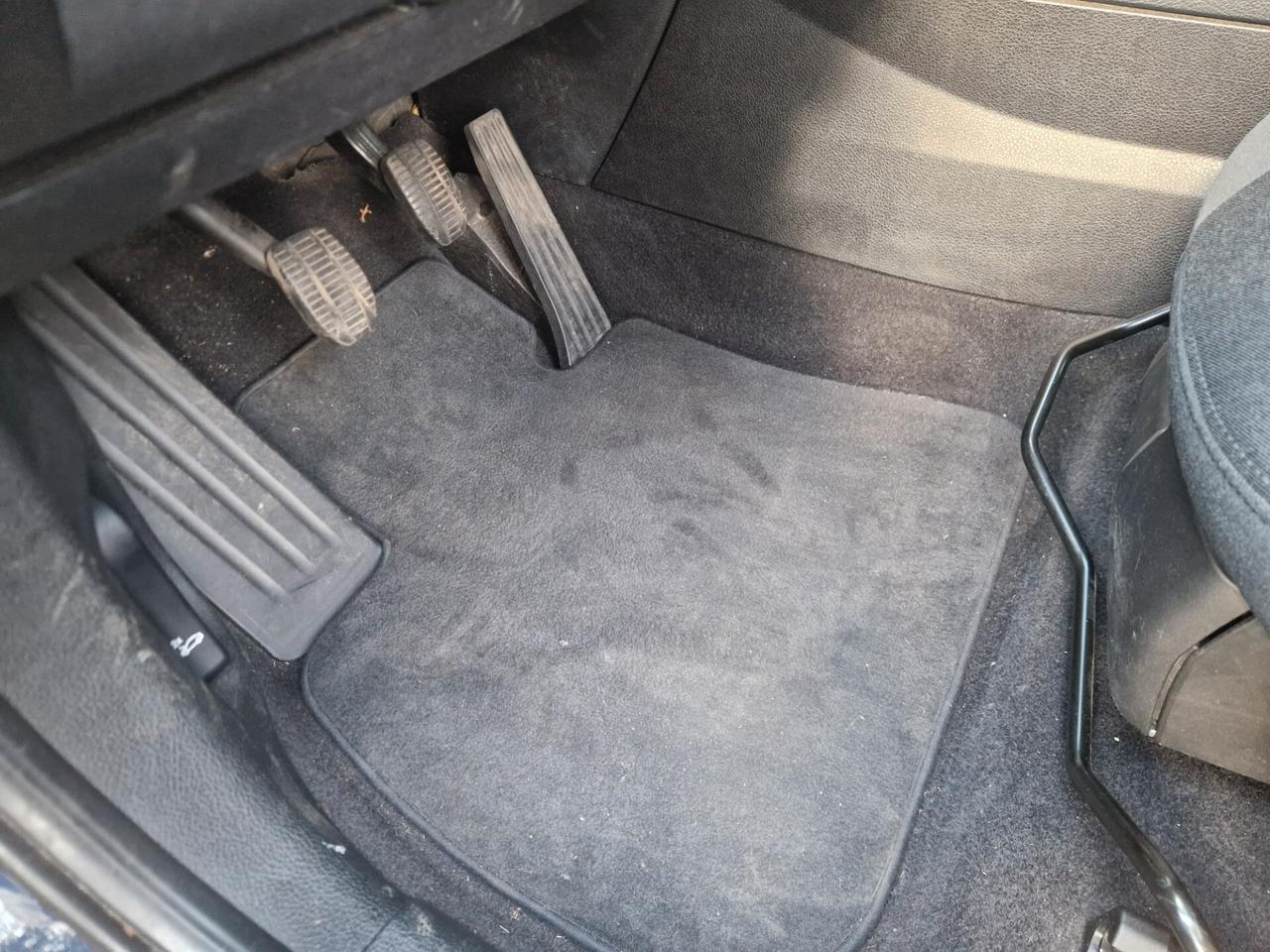 Bmw 216d Active Tourer Sport