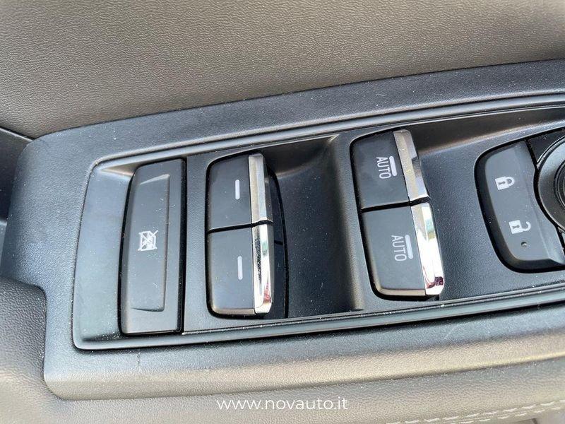 Subaru Forester 2.0 e-Boxer Premium auto