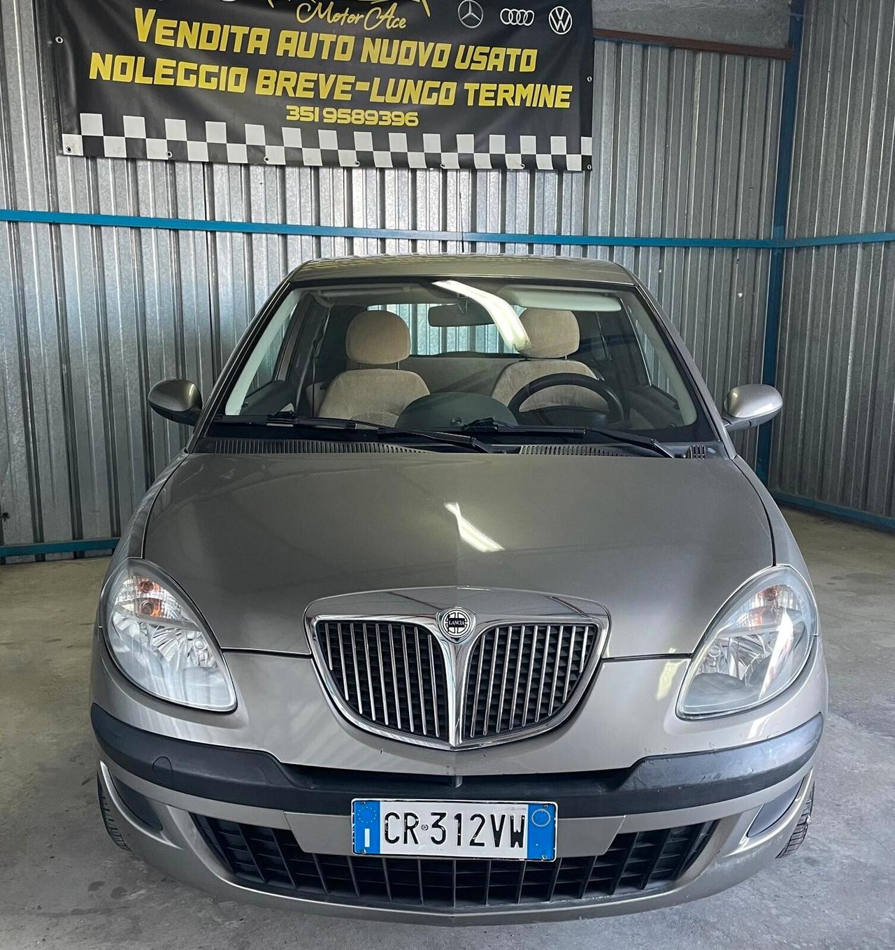 LANCIA YPSILON 100.000 km NEOPATENTATI UNICO PROPRIETARIO