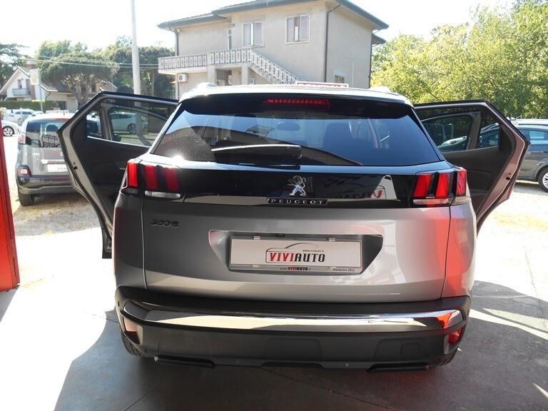 Peugeot 3008 BENZINA AUTOMATICO KM 22000