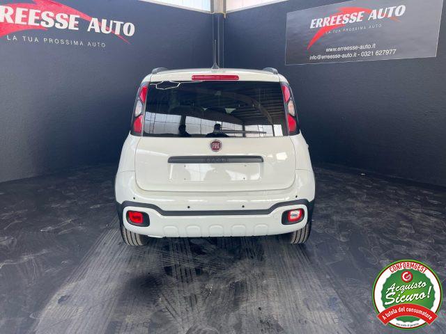 FIAT New Panda 1.0 PANDINA CROSS HYBRID