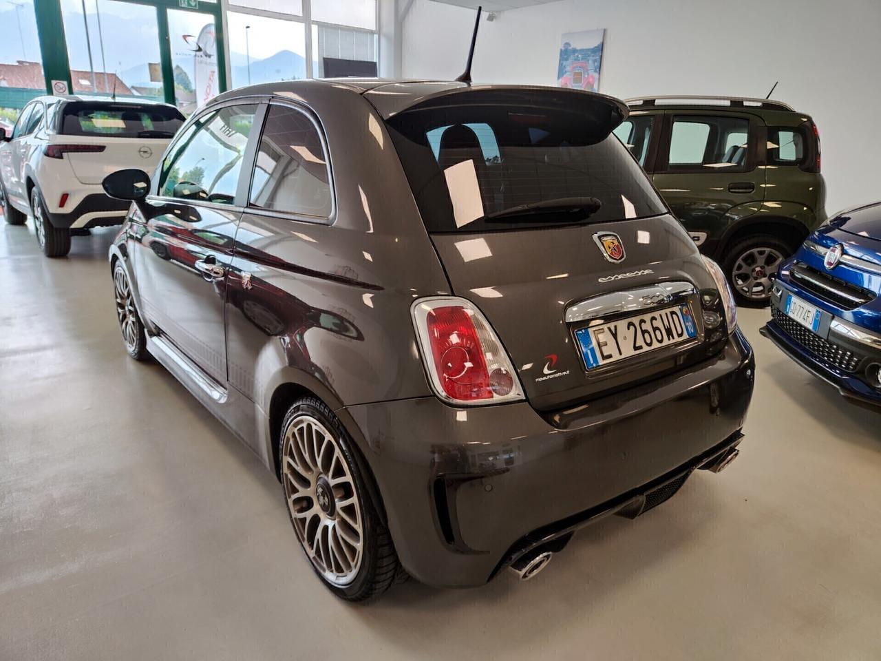 Abarth 500 1.4 Turbo T-Jet Custom