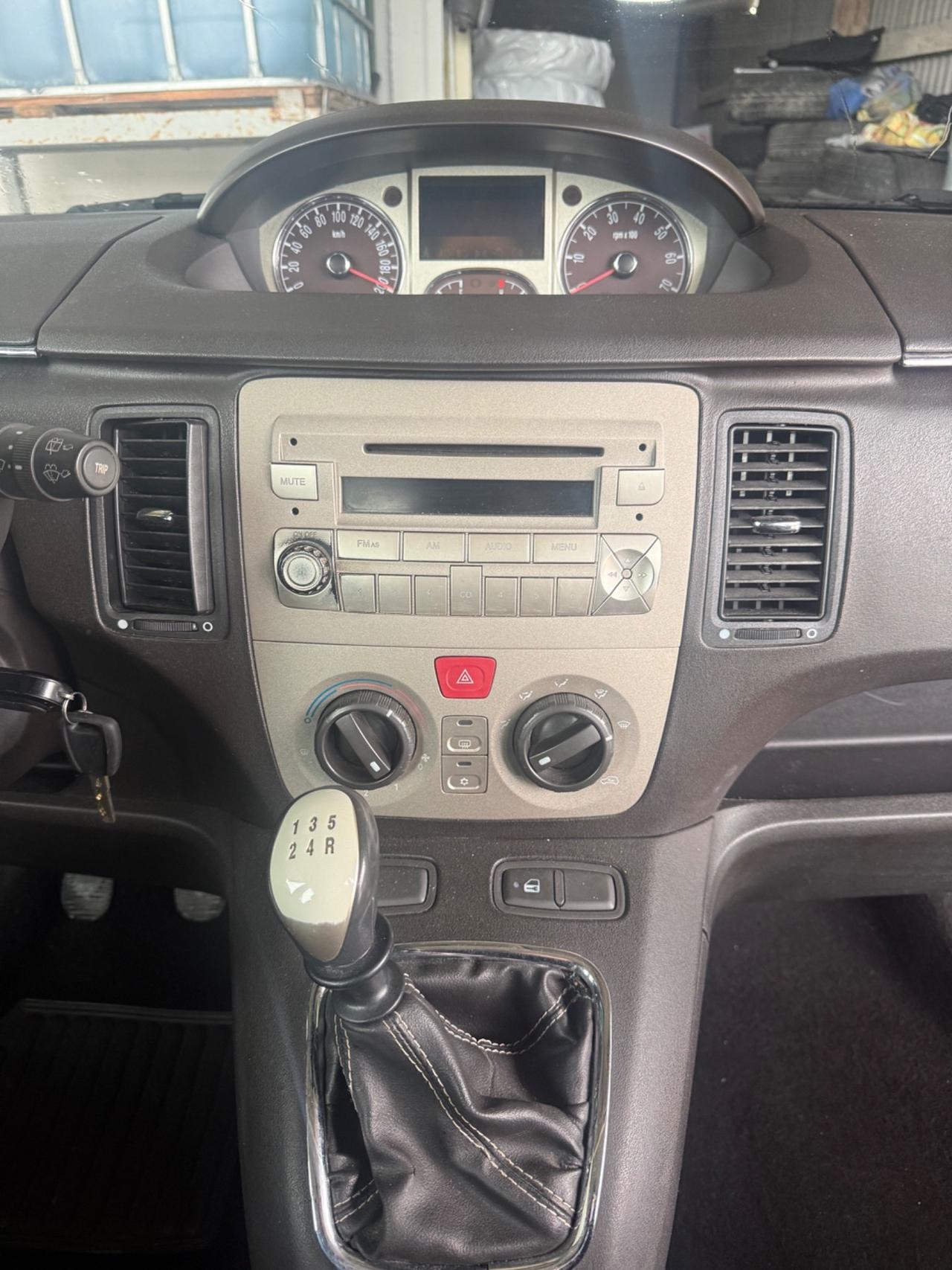 Lancia Musa Ecochic 1.4 Benzina GPL Neopatentati