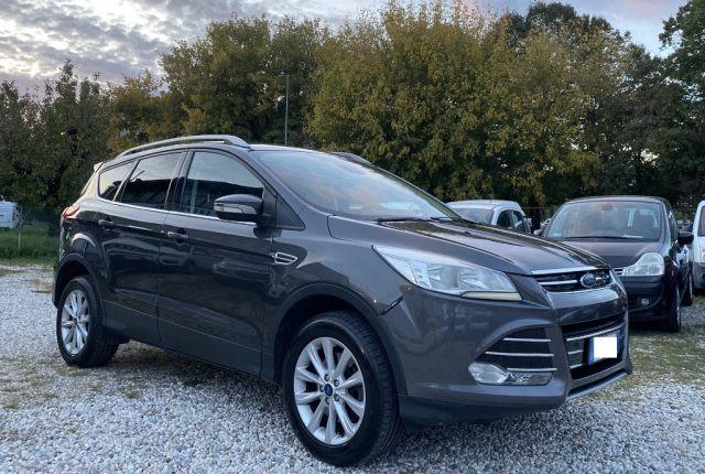 FORD Kuga 2.0 TDCI 150 CV S&S 4WD Powershift Titanium