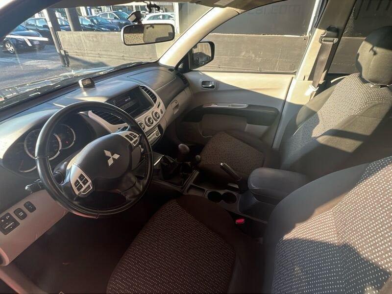 Mitsubishi L200 2.5 DI-D/136CV Club Cab Invite DPF