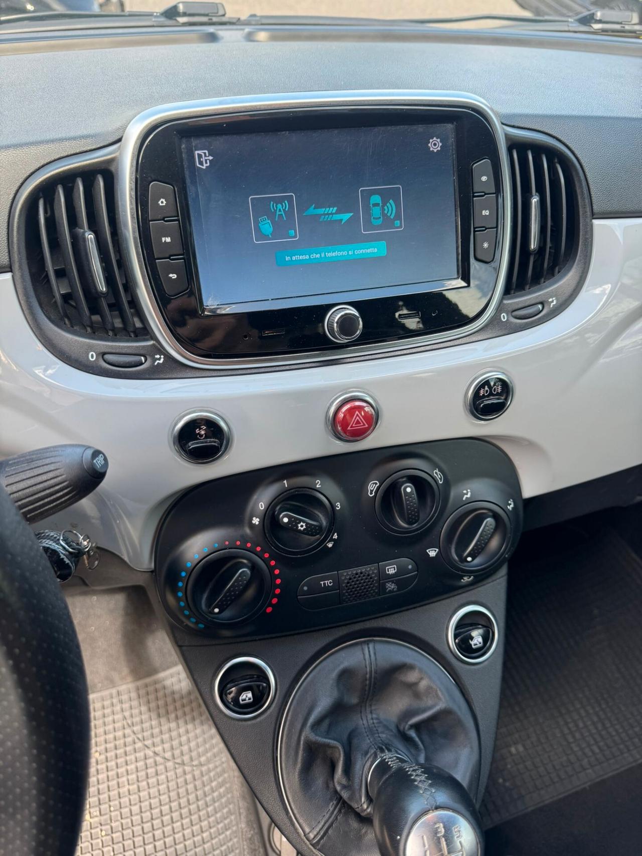 Abarth 595 1.4 Turbo T-Jet 145 CV special pedal comander