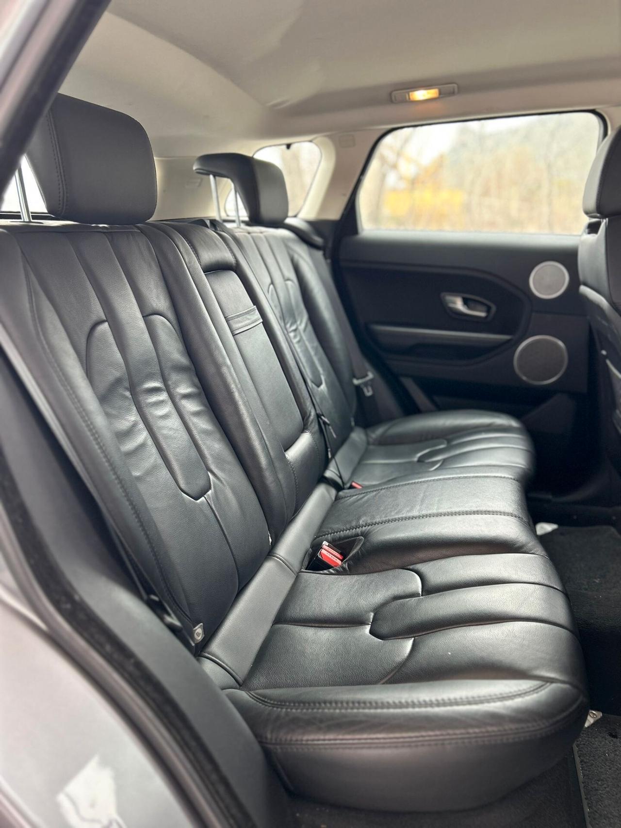 Land Rover Range Evoque 2.2 TD4 5p. Prestige