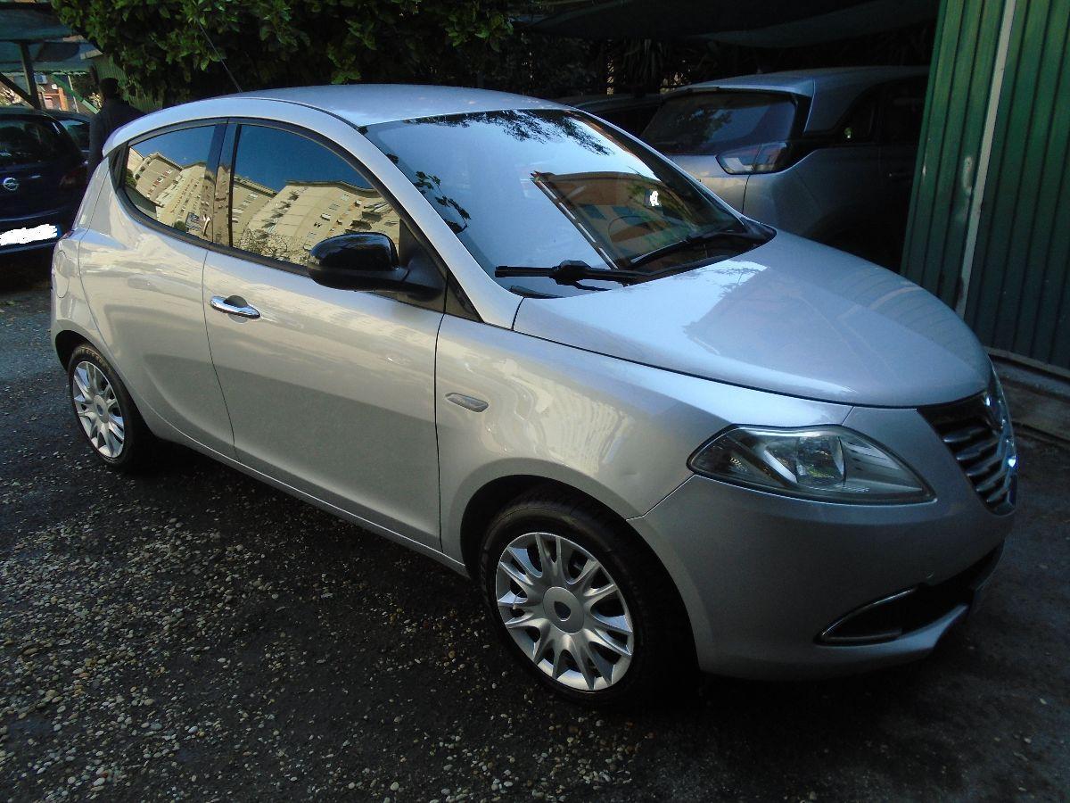 Ypsilon '12 OK NEOP. DISTRIB FATTA A 99.000 KM