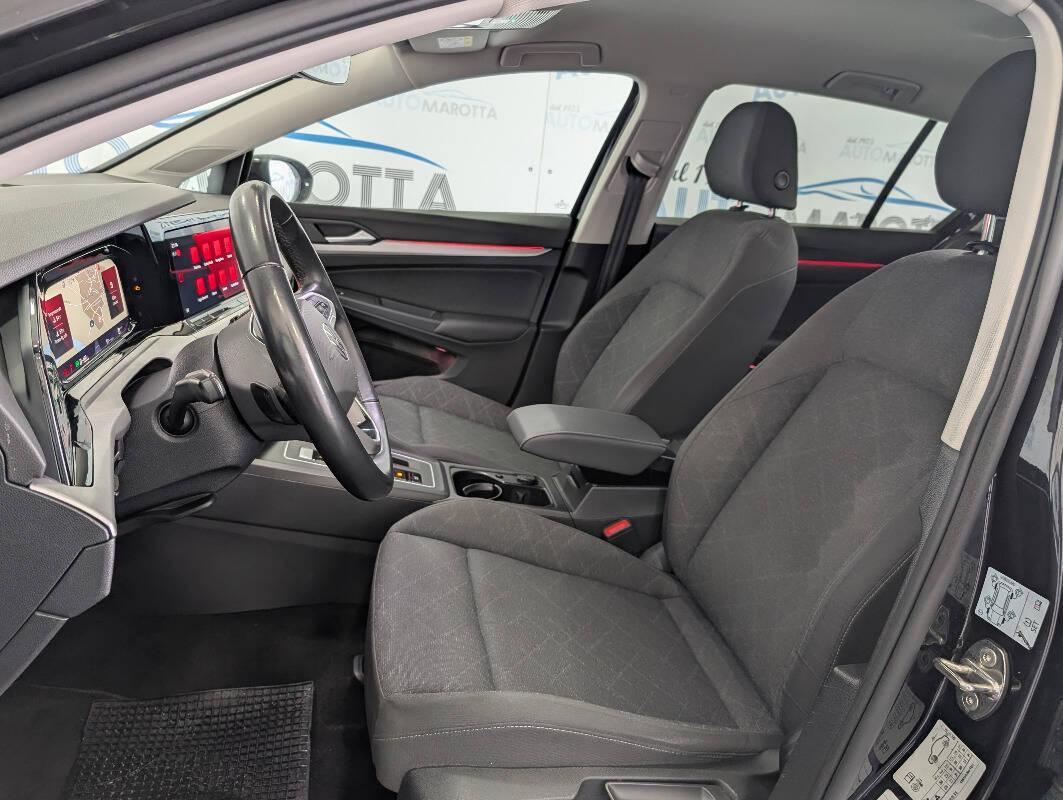 Volkswagen Golf 2.0 tdi Life 115cv dsg